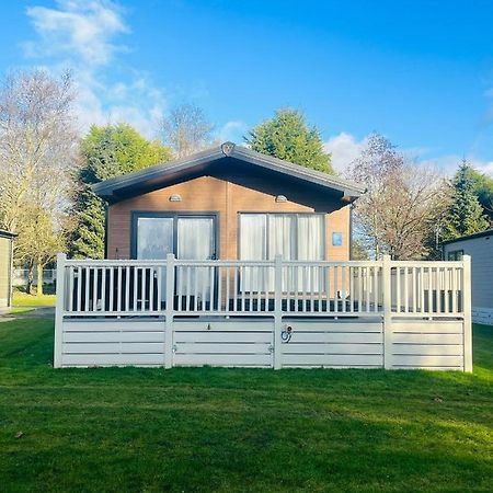 Bushmills Lodge With Hot Tub Thornton (East Yorkshire) Exterior foto